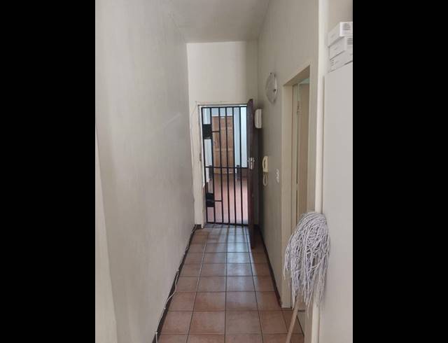 1 BEDROOM APARTMENT FOR SALE IN DURBAN CENTRAL
